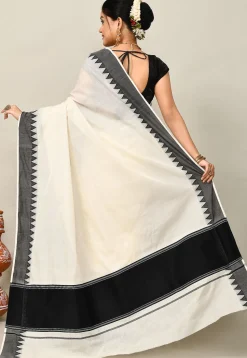 Kerala Kasavu Pure Cotton Saree in Off White