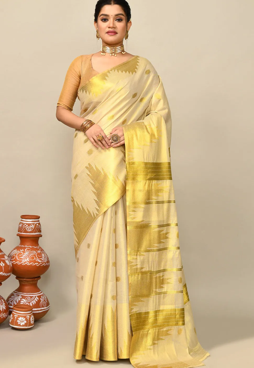 Kerala Kasavu Pure Cotton Saree in Beige