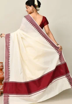Kerala Kasavu Pure Cotton Saree in Off White