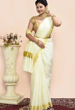 Kerela Kasavu Pure Cotton Saree in Off White