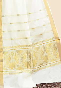 Kerela Kasavu Pure Cotton Saree in Off White