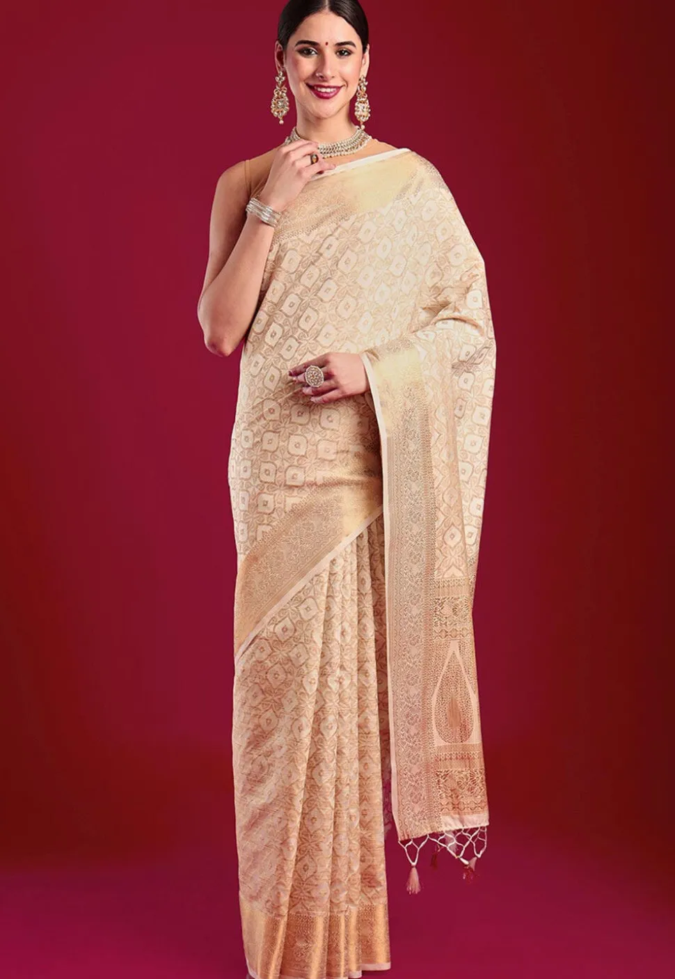 Kerela Kasavu Silk Saree in Cream