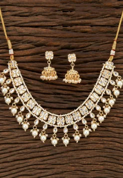 Kundan Choker Necklace