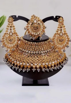 Kundan Choker Necklace Set