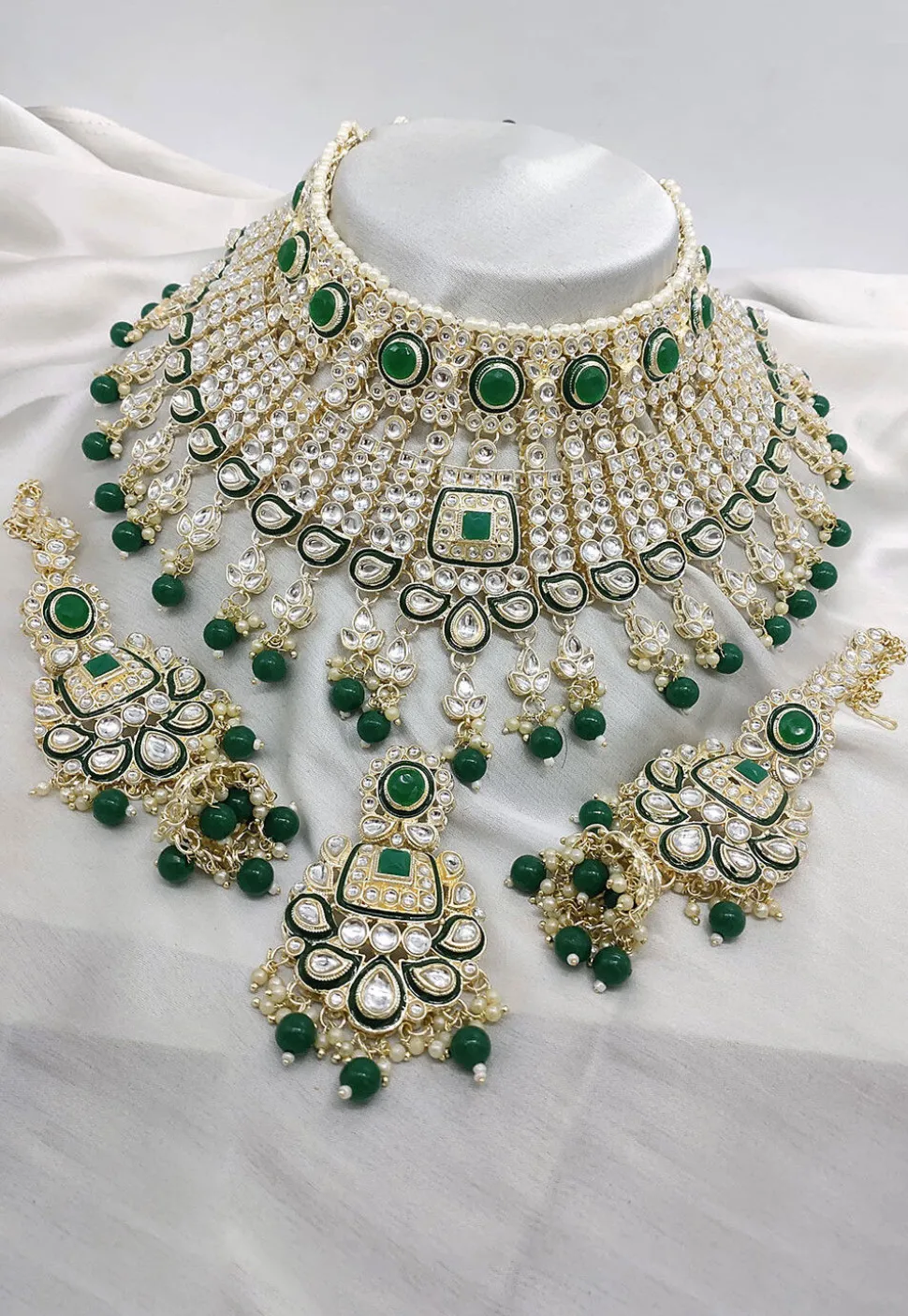 Kundan Choker Necklace Set