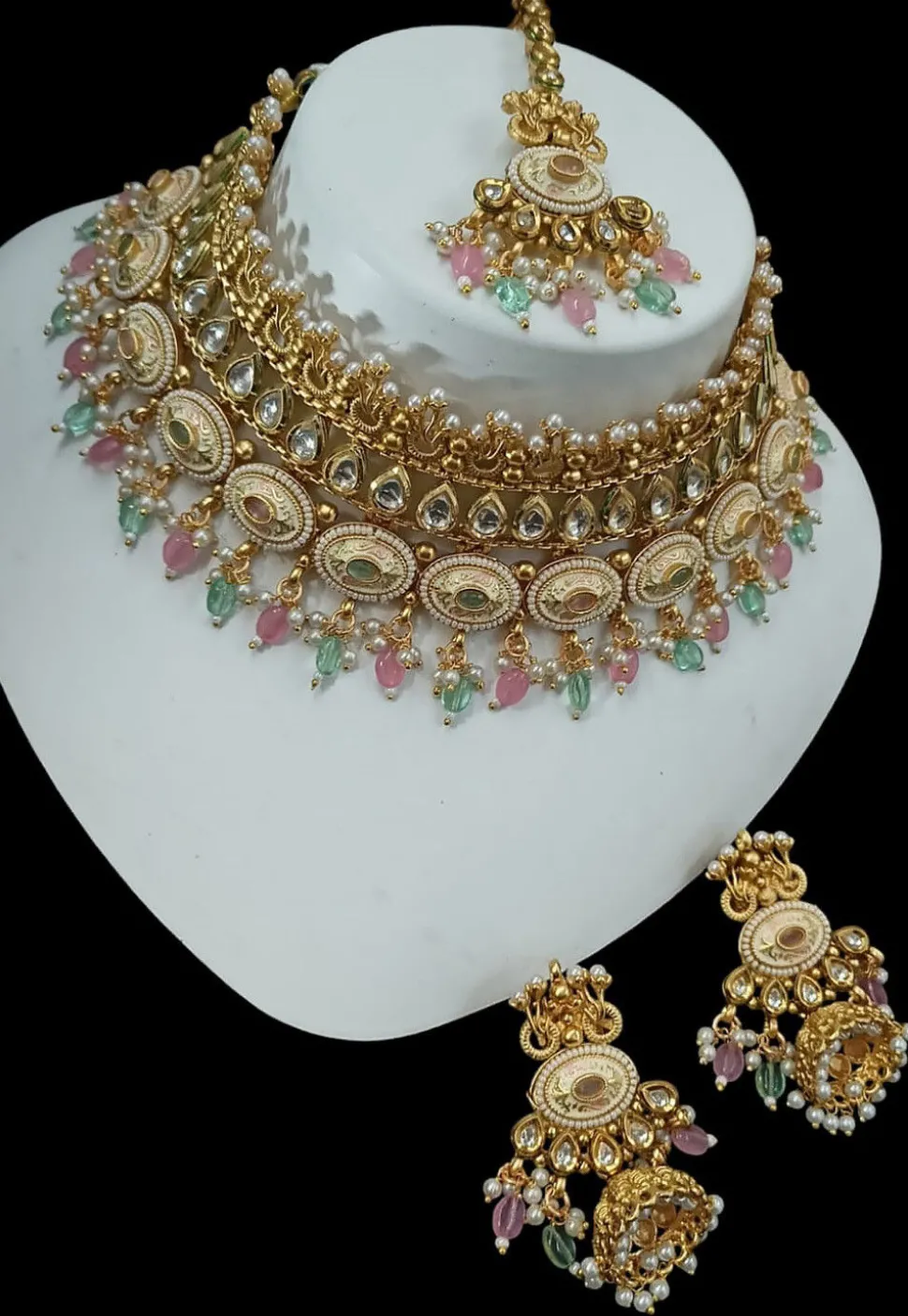 Kundan Choker Necklace Set