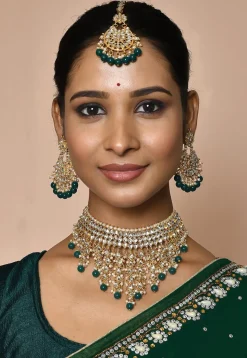 Kundan Choker Necklace Set