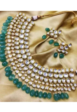 Kundan Choker Necklace Set