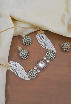 Kundan Choker Necklace Set