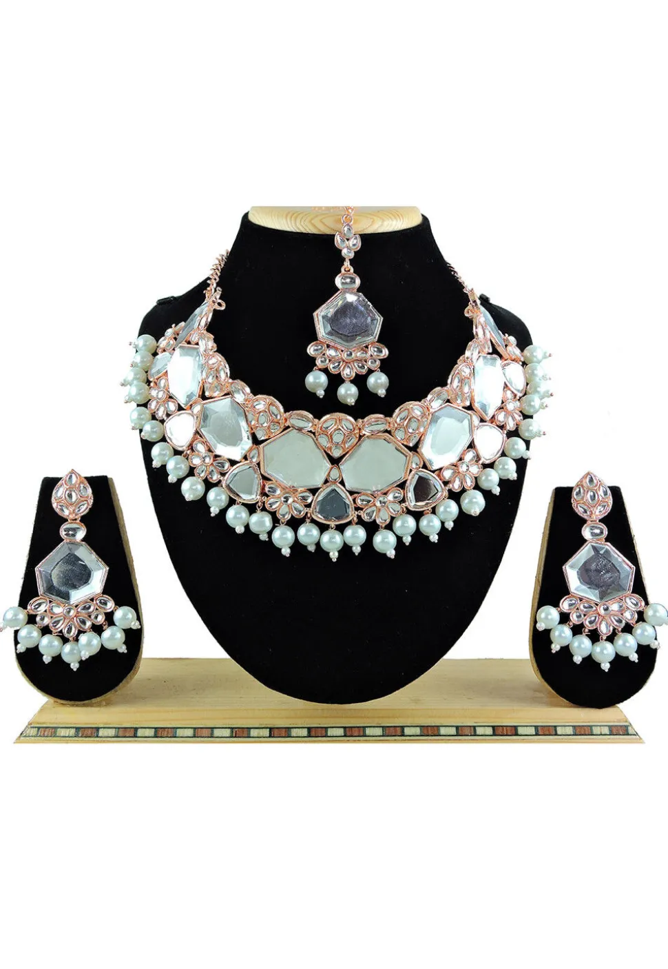 Kundan Choker Necklace Set