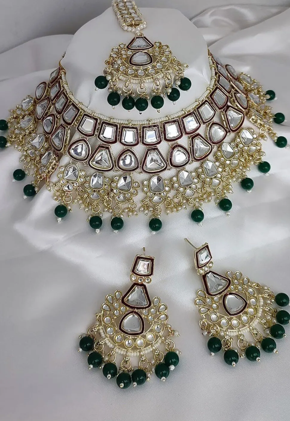 Kundan Choker Necklace Set