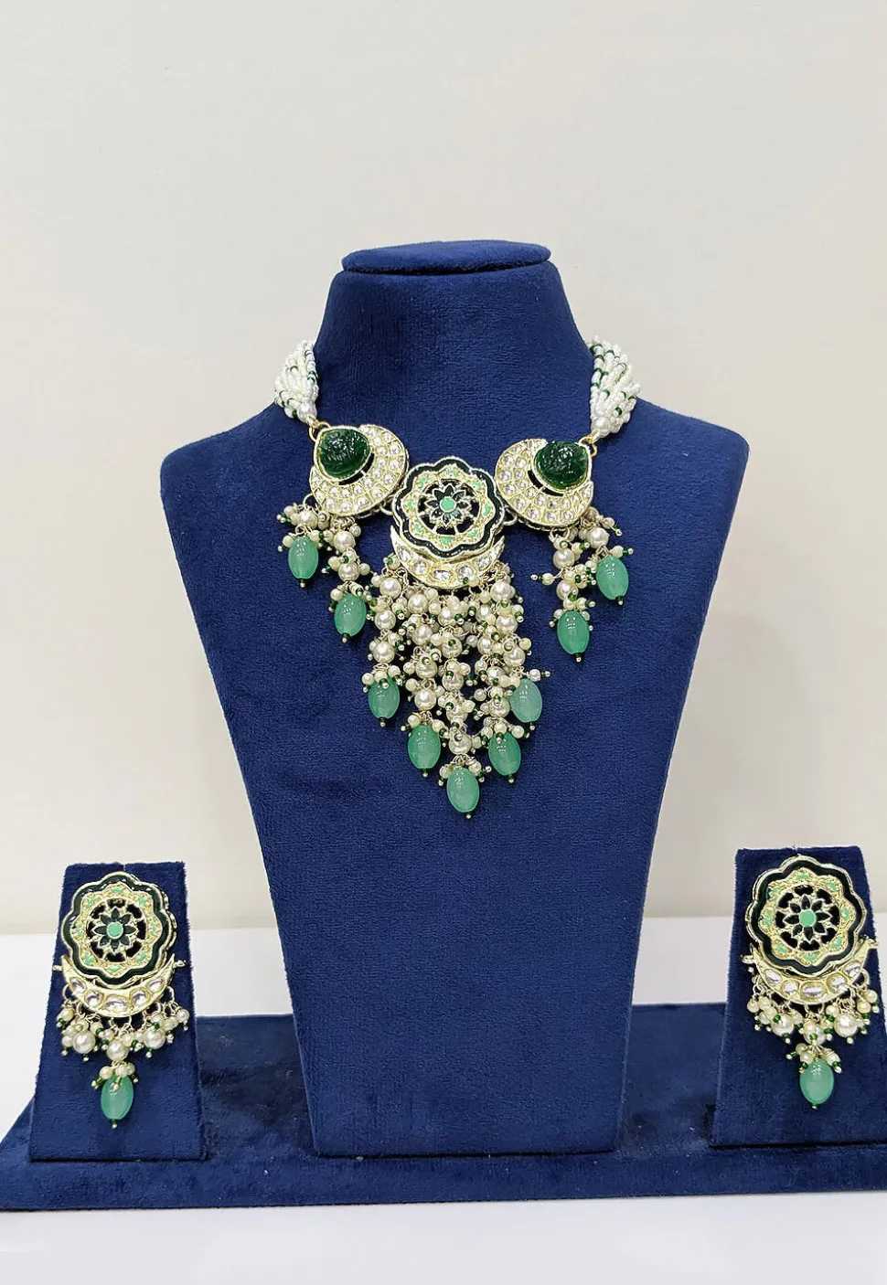 Kundan Choker Necklace Set