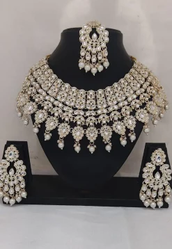 Kundan Choker Necklace Set