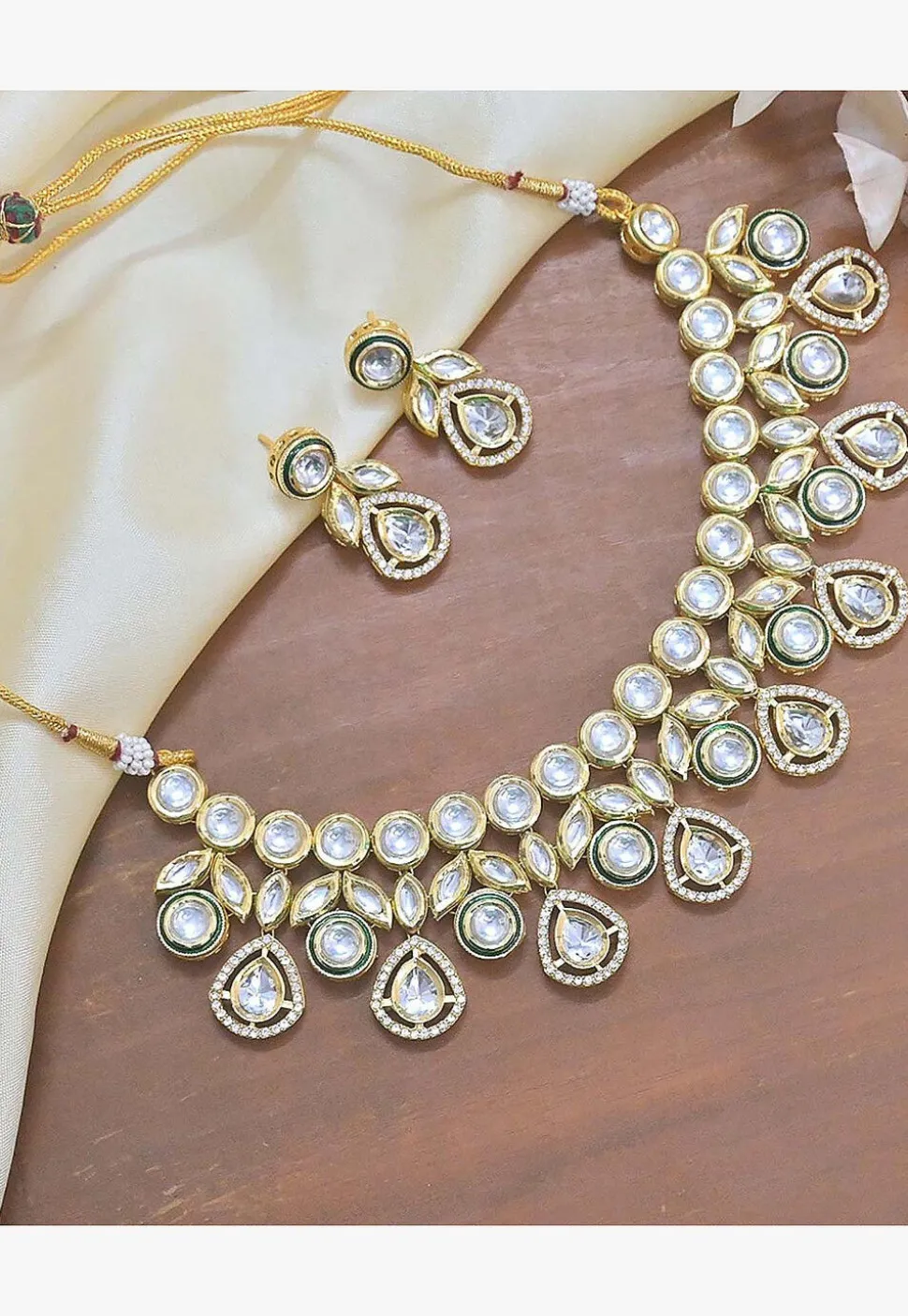 Kundan Necklace Set