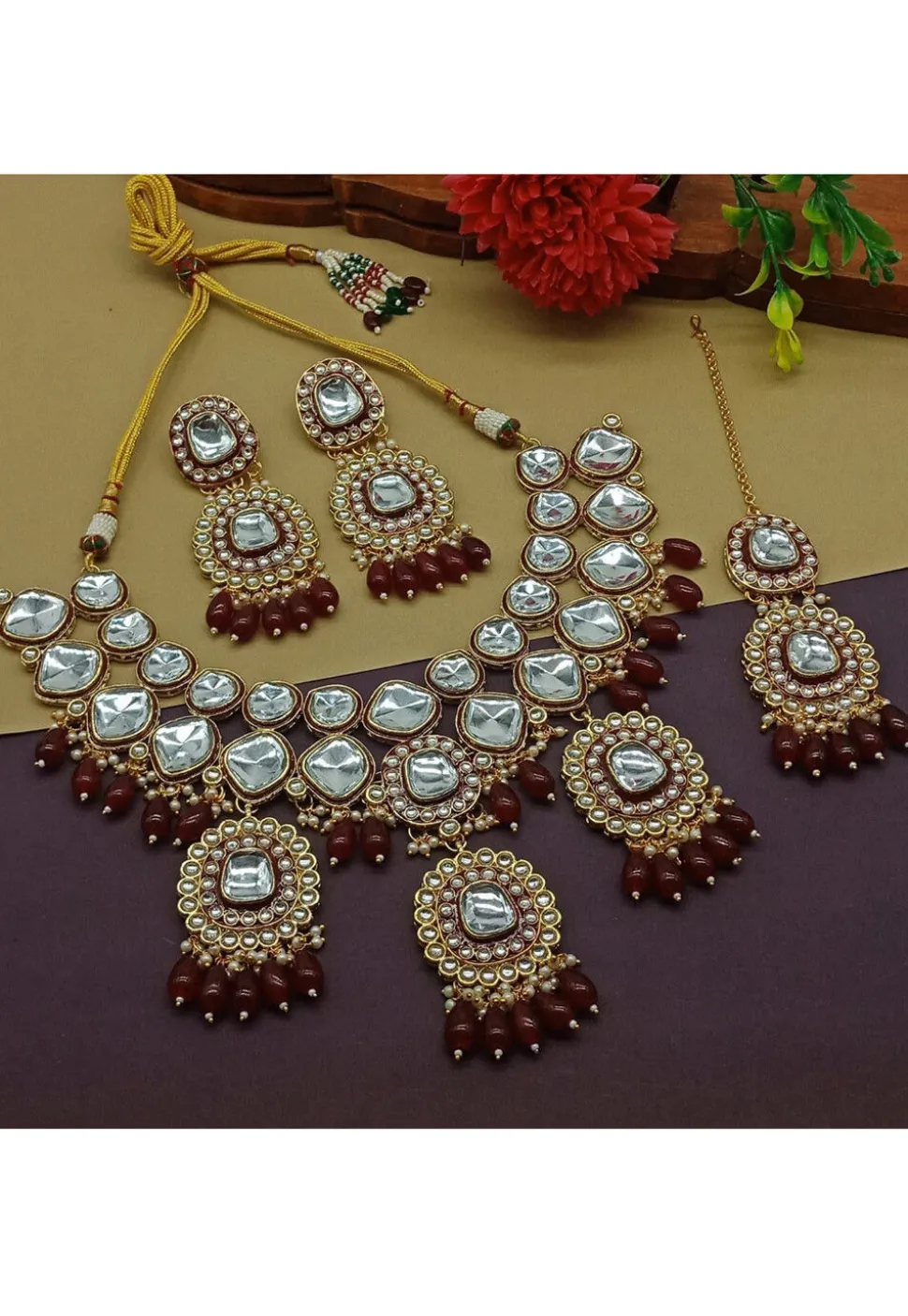 Kundan Necklace Set