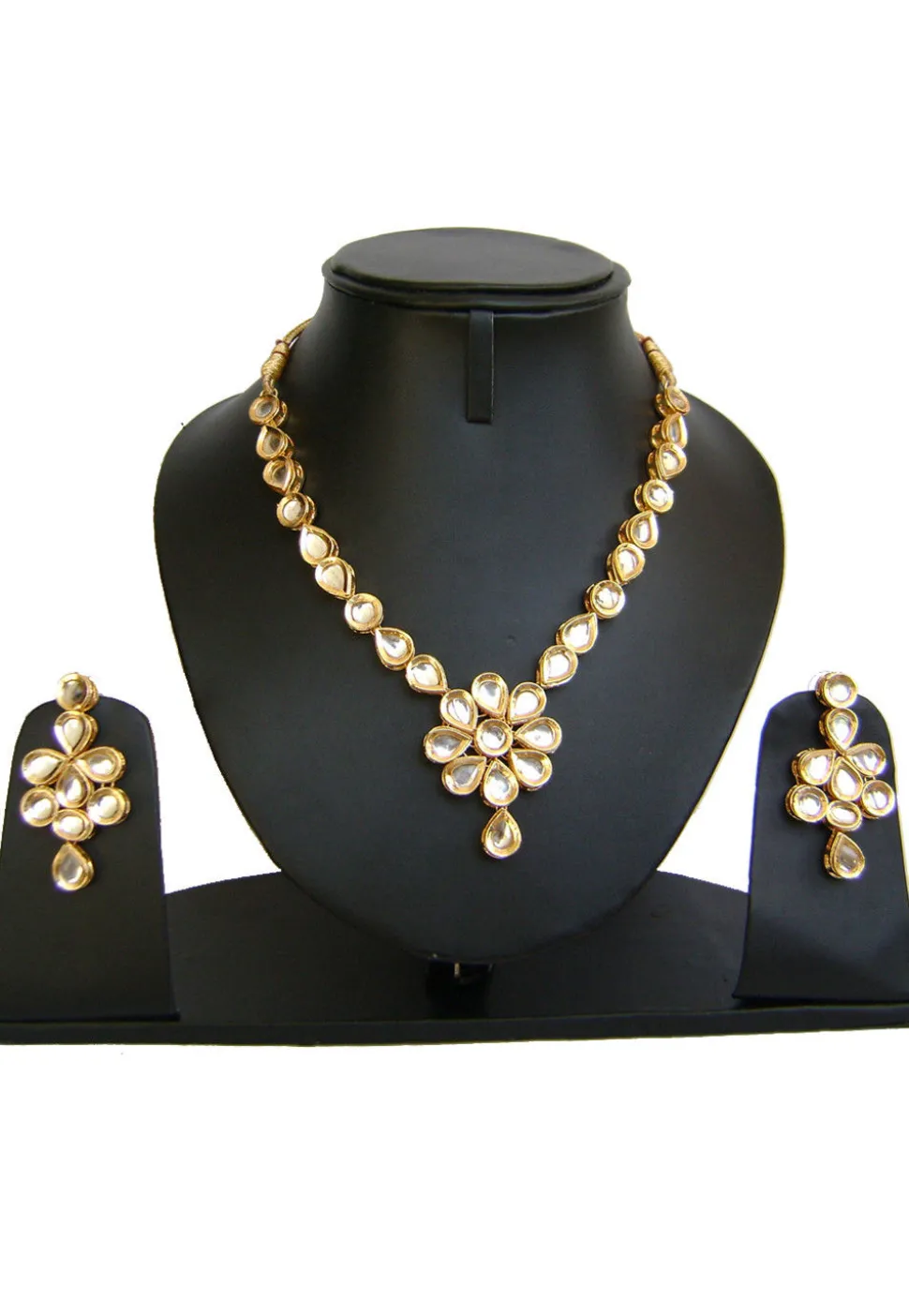 Kundan Necklace Set