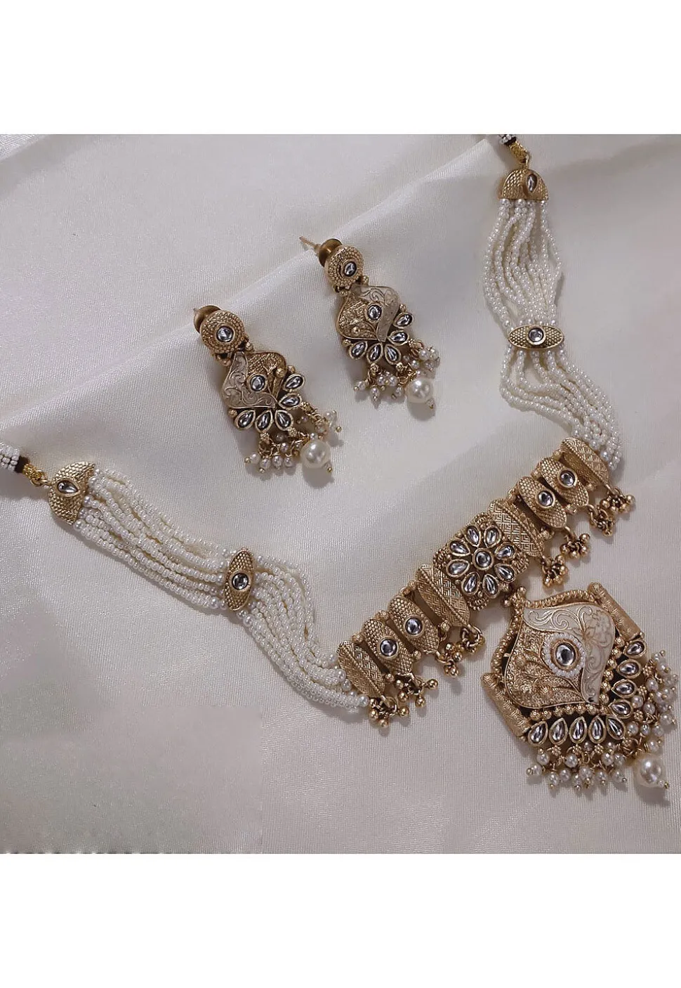 Kundan Necklace Set