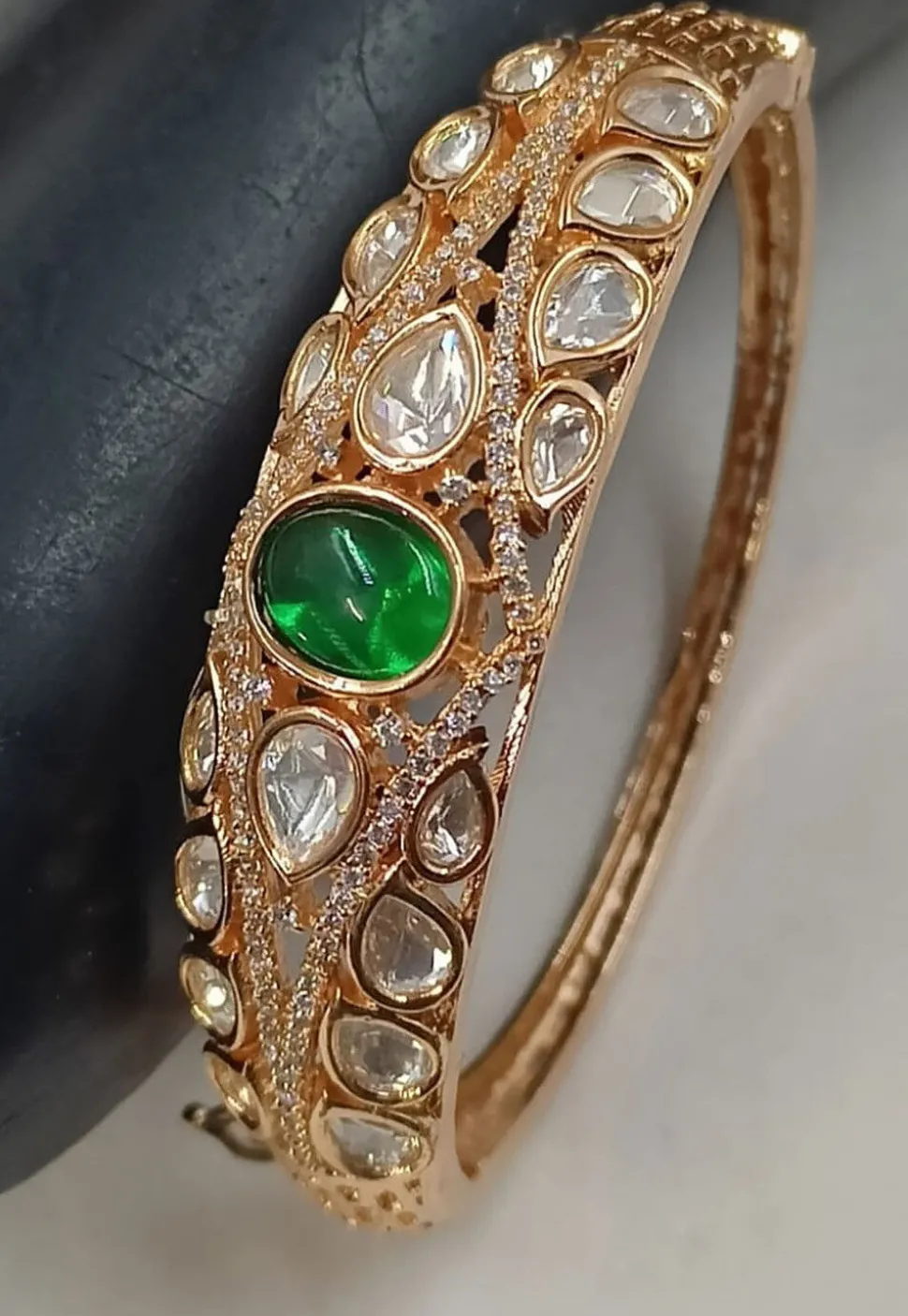 Kundan Openable Bracelet