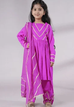 Lace Border Cotton A Line Suit in Magenta