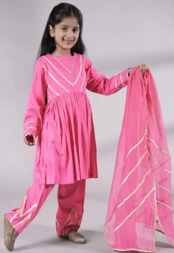 Lace Border Cotton A Line Suit in Pink