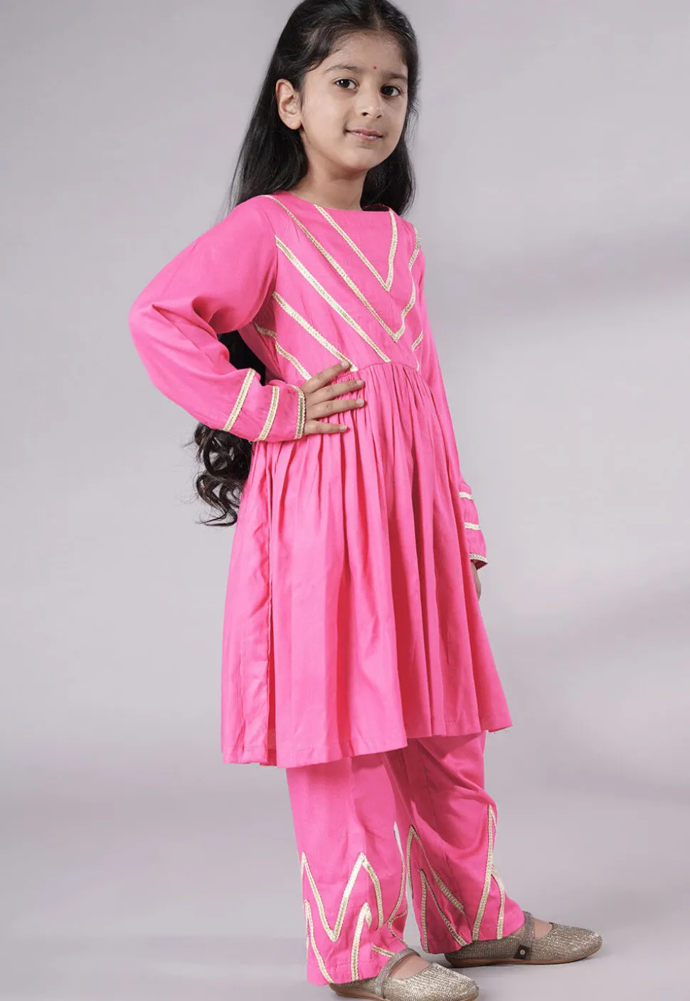 Lace Border Cotton A Line Suit in Pink