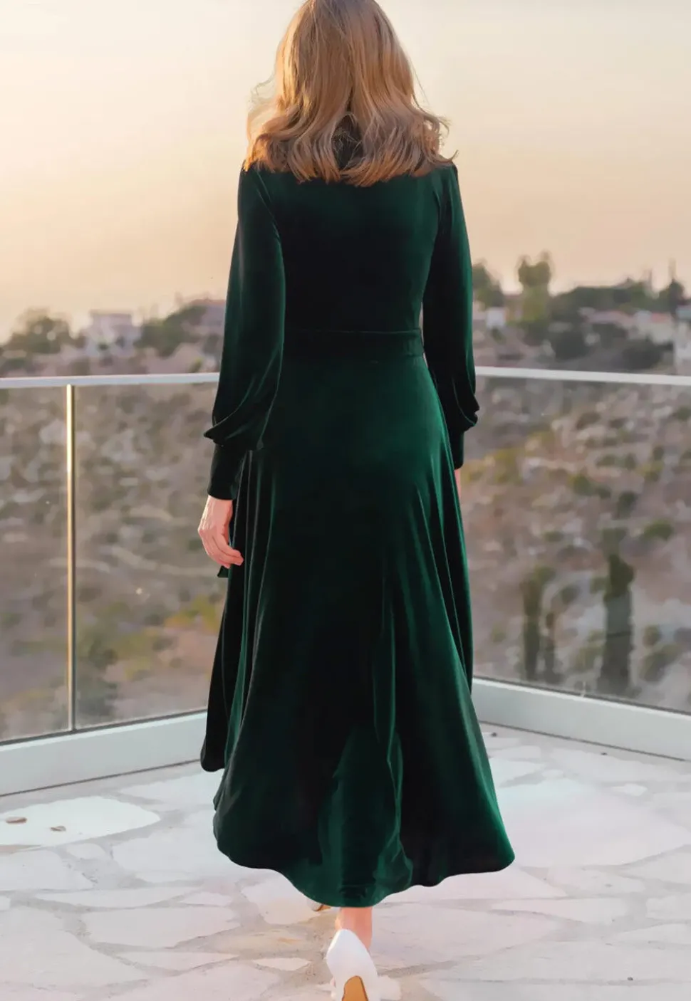Lace Border Velvet Asymmetric Dress in Dark Green