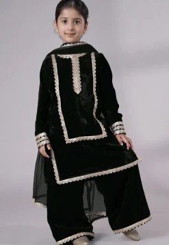 Lace Border Velvet Pakistani Suit in Black