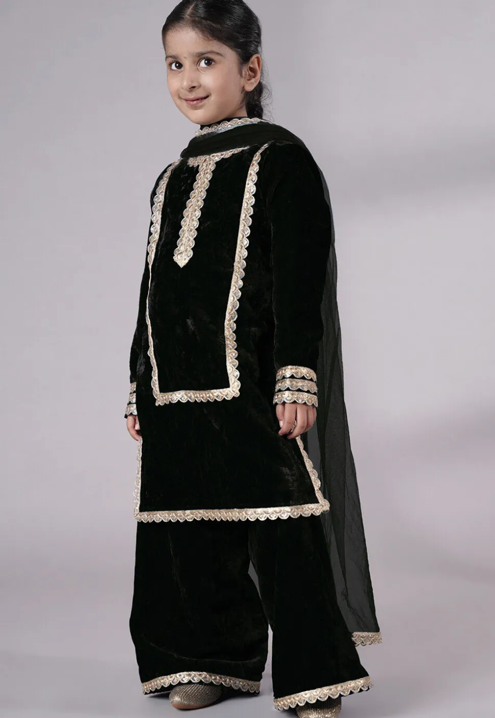 Lace Border Velvet Pakistani Suit in Black