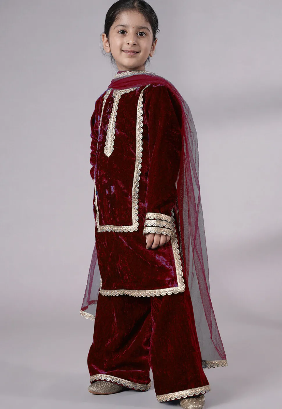 Lace Border Velvet Pakistani Suit in Maroon