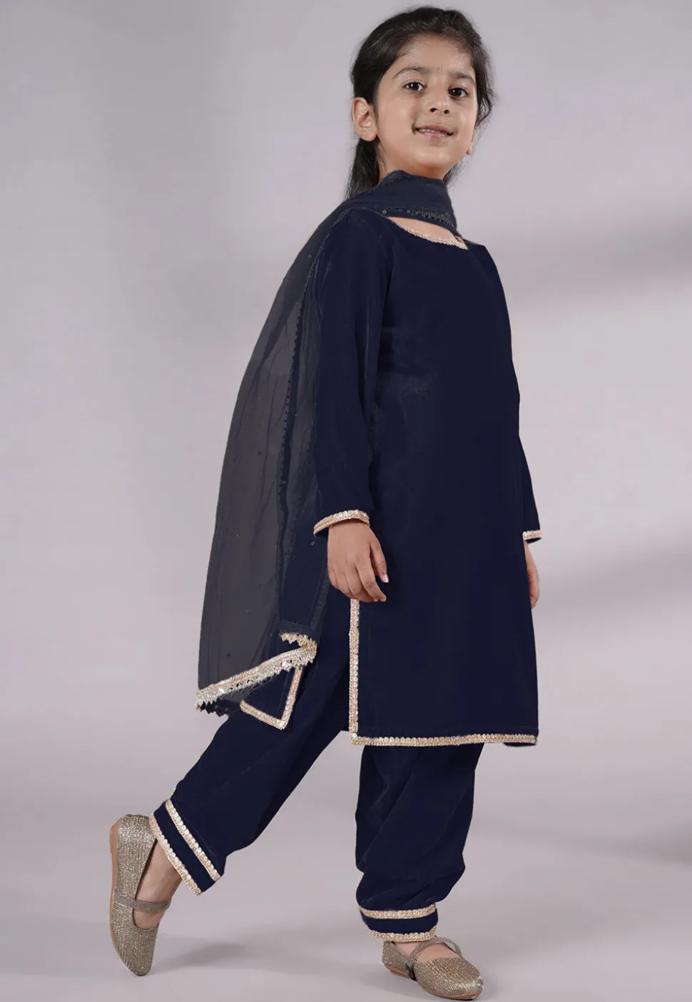 Lace Border Velvet Punjabi Suit in Navy Blue