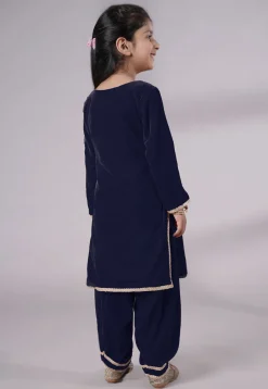 Lace Border Velvet Punjabi Suit in Navy Blue