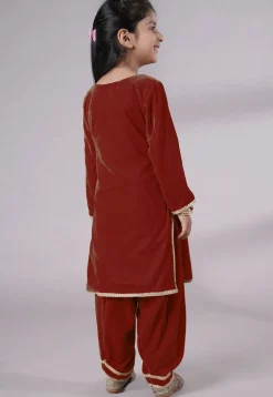 Lace Border Velvet Punjabi Suit in Maroon