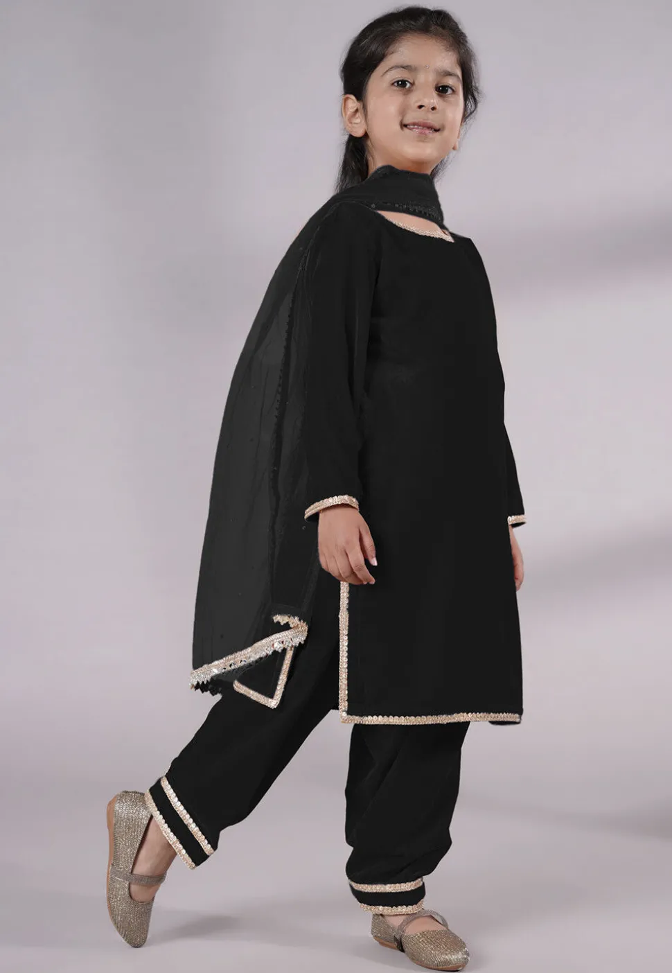 Lace Border Velvet Punjabi Suit in Black