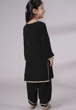 Lace Border Velvet Punjabi Suit in Black