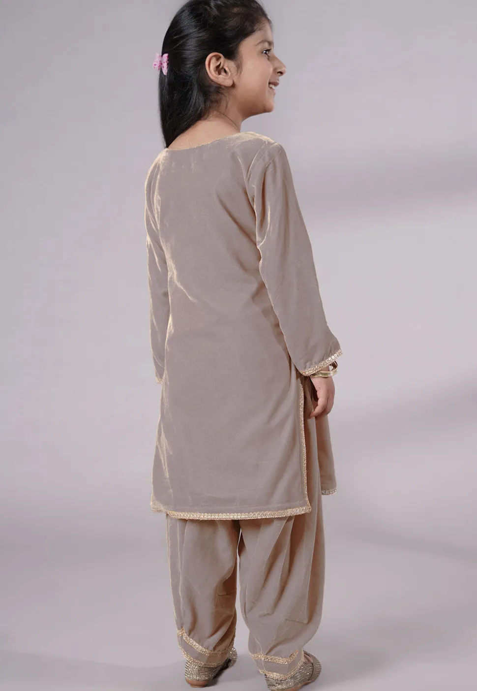 Lace Border Velvet Punjabi Suit in Grey