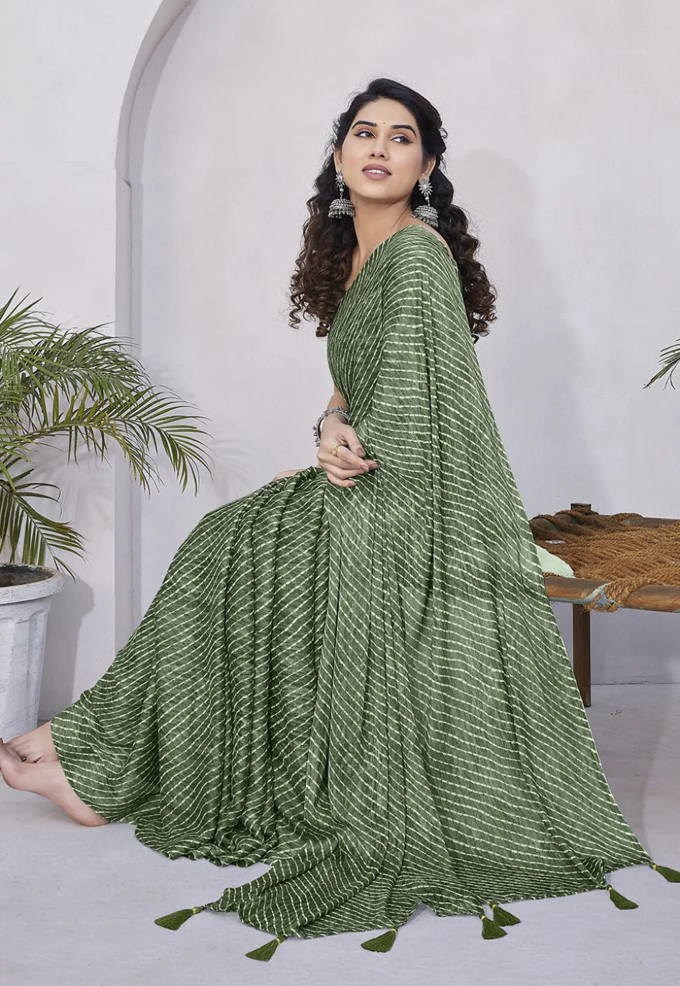 Leheriya Printed Chiffon Saree in Green