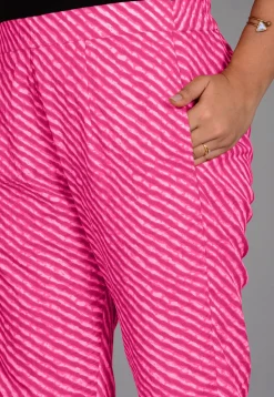 Leheriya Printed Cotton Pant in Pink