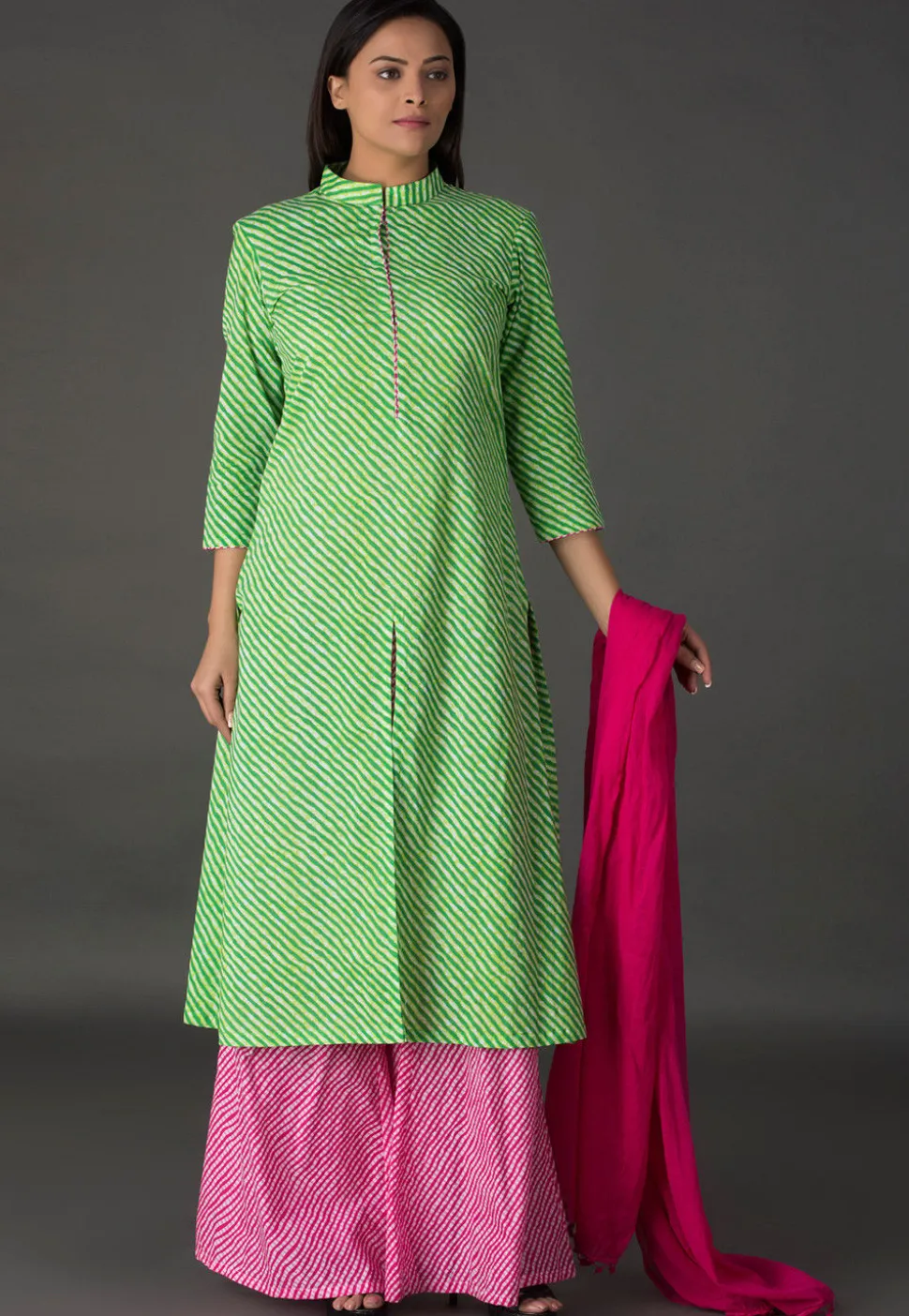 Leheriya Printed Cotton Pakistani Suit in Light Green