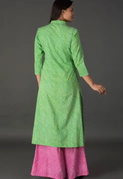 Leheriya Printed Cotton Pakistani Suit in Light Green