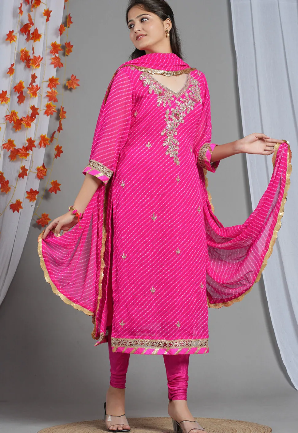 Leheriya Printed Georgette Straight Suit in Pink