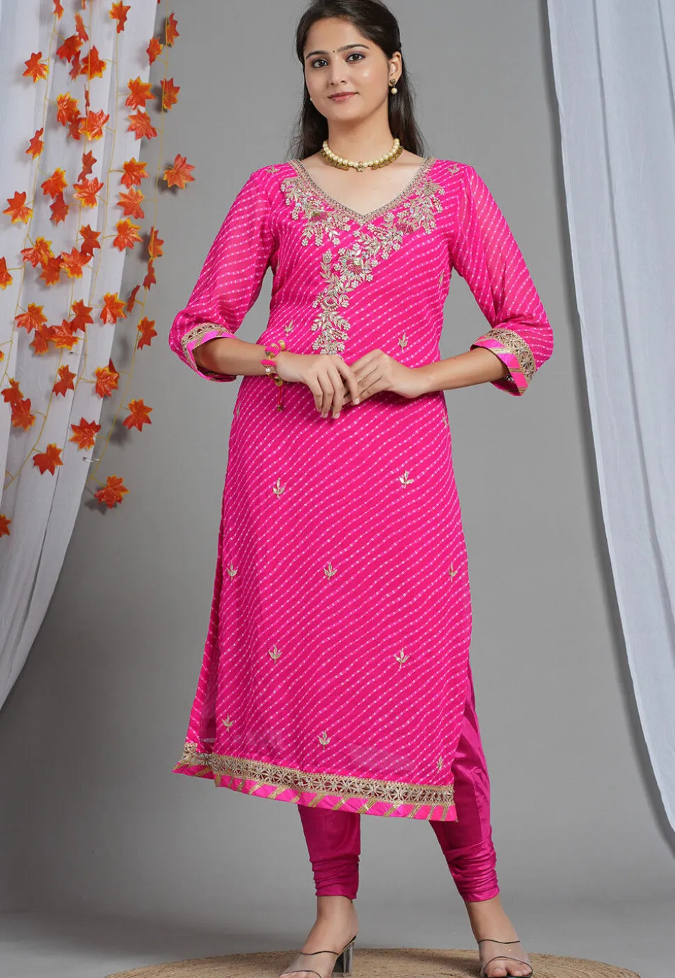 Leheriya Printed Georgette Straight Suit in Pink