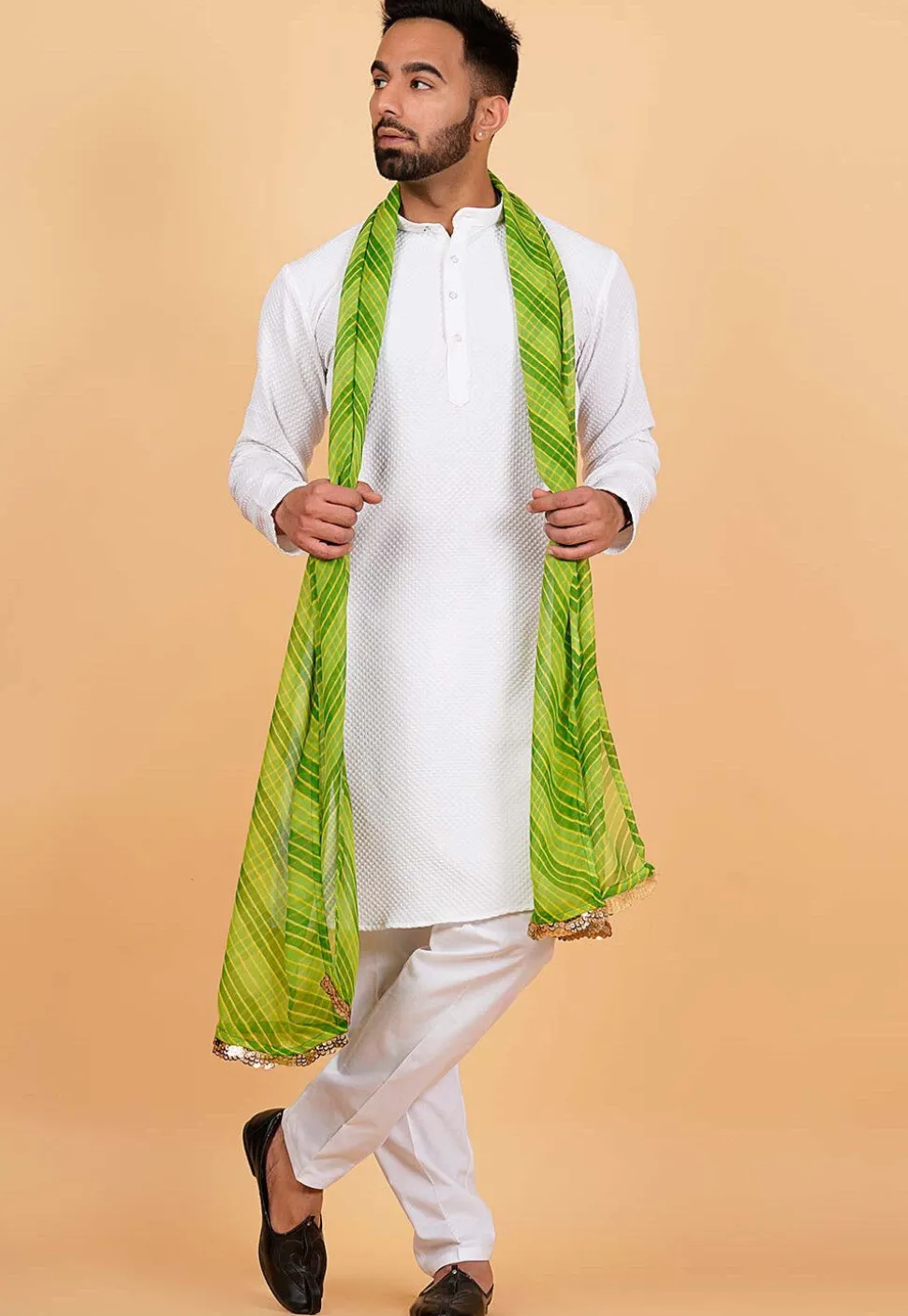 Leheriya Printed Georgette Men Dupatta in Green