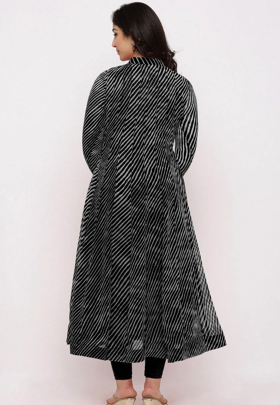 Leheriya Printed Georgette Anarkali Suit in Black