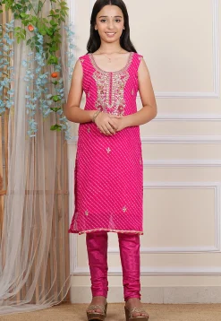 Leheriya Printed Georgette Straight Kurta Set in Pink