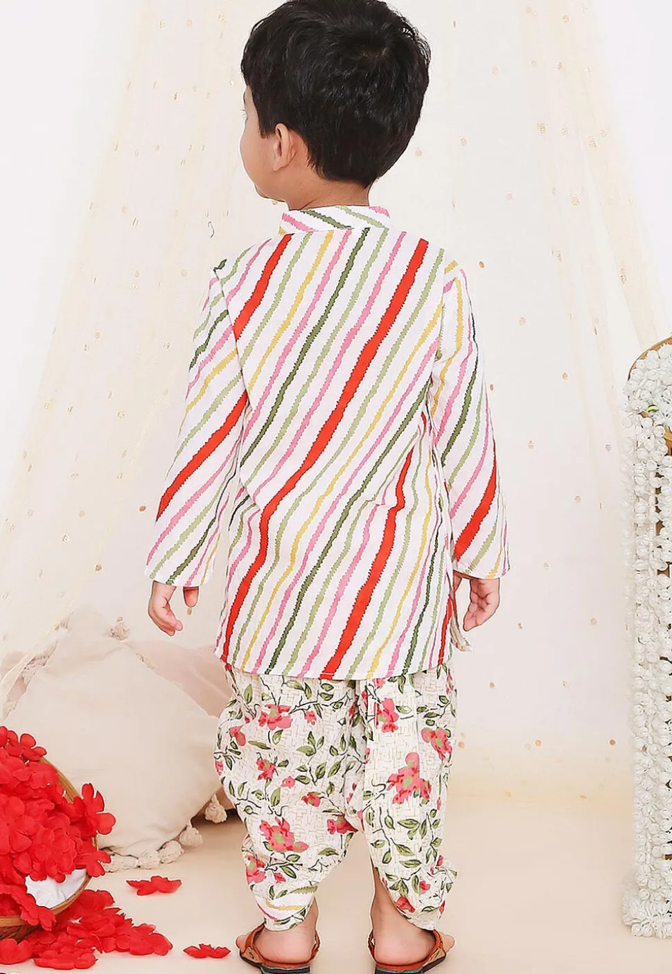 Leheriya Printed Pure Cotton Kurta Set in Multicolor