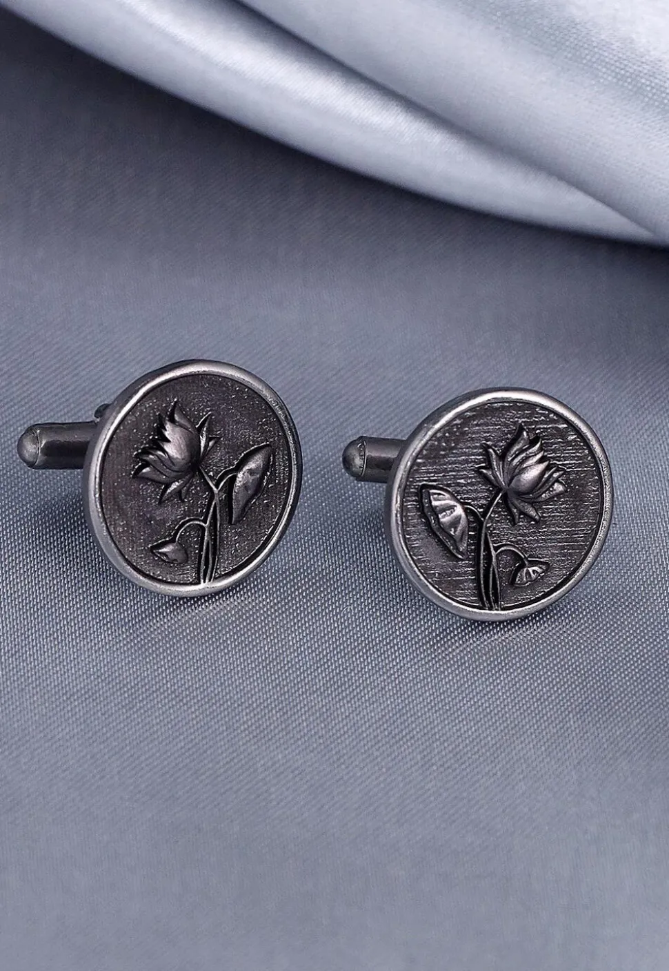 Lotus Magic Metallic Cufflink Pair