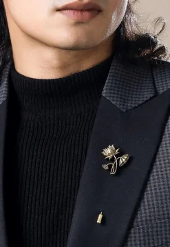 Lotus Magic Metallic Lapel Pin
