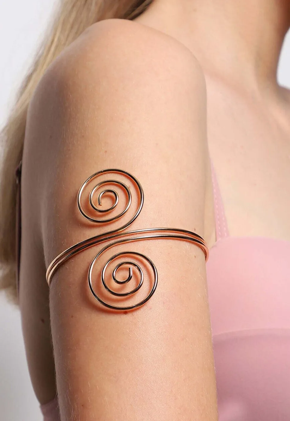 Metallic Armlet