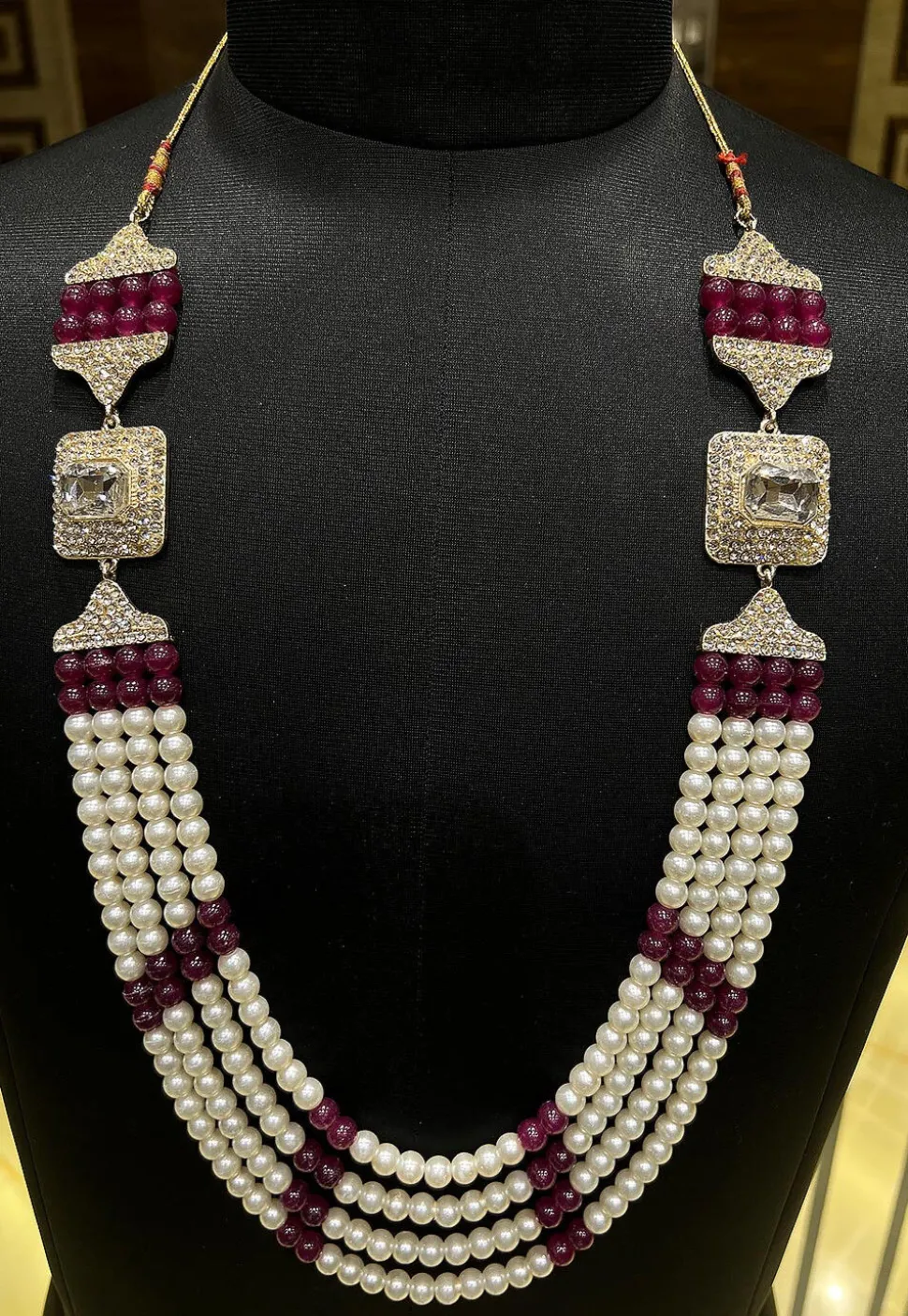 Pearl Layered Kanthimala