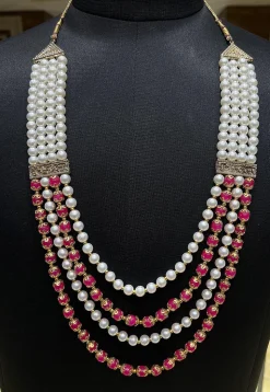 Pearl Layered Kanthimala